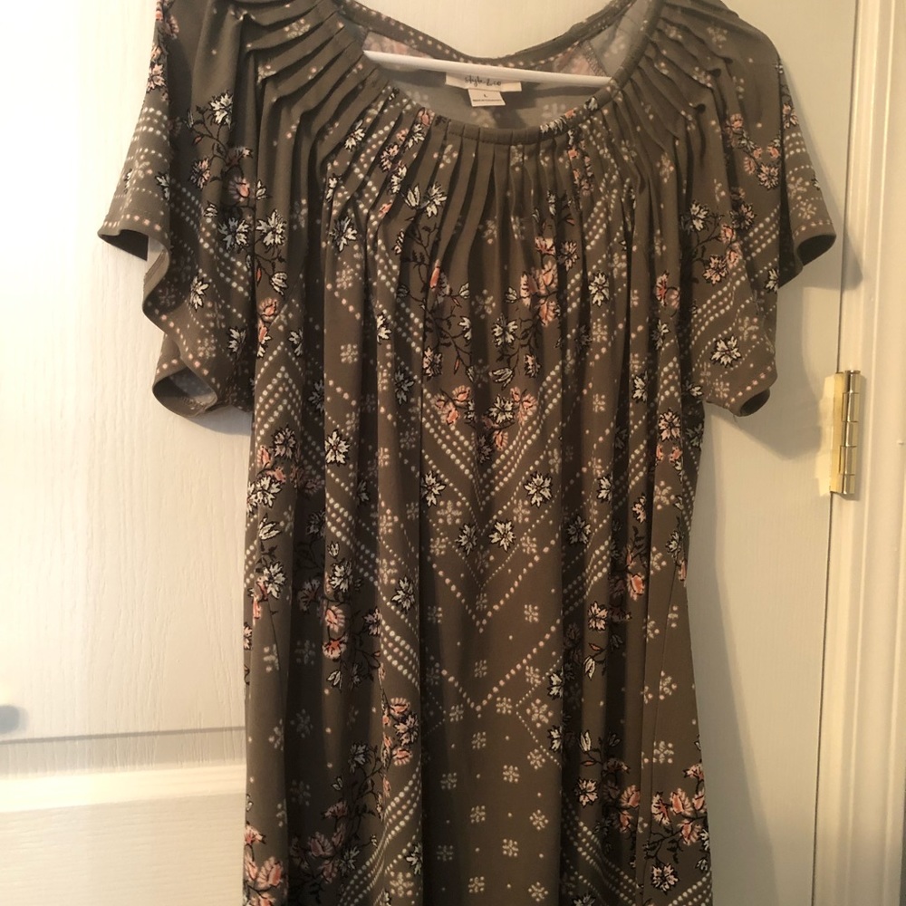 Women’s blouse